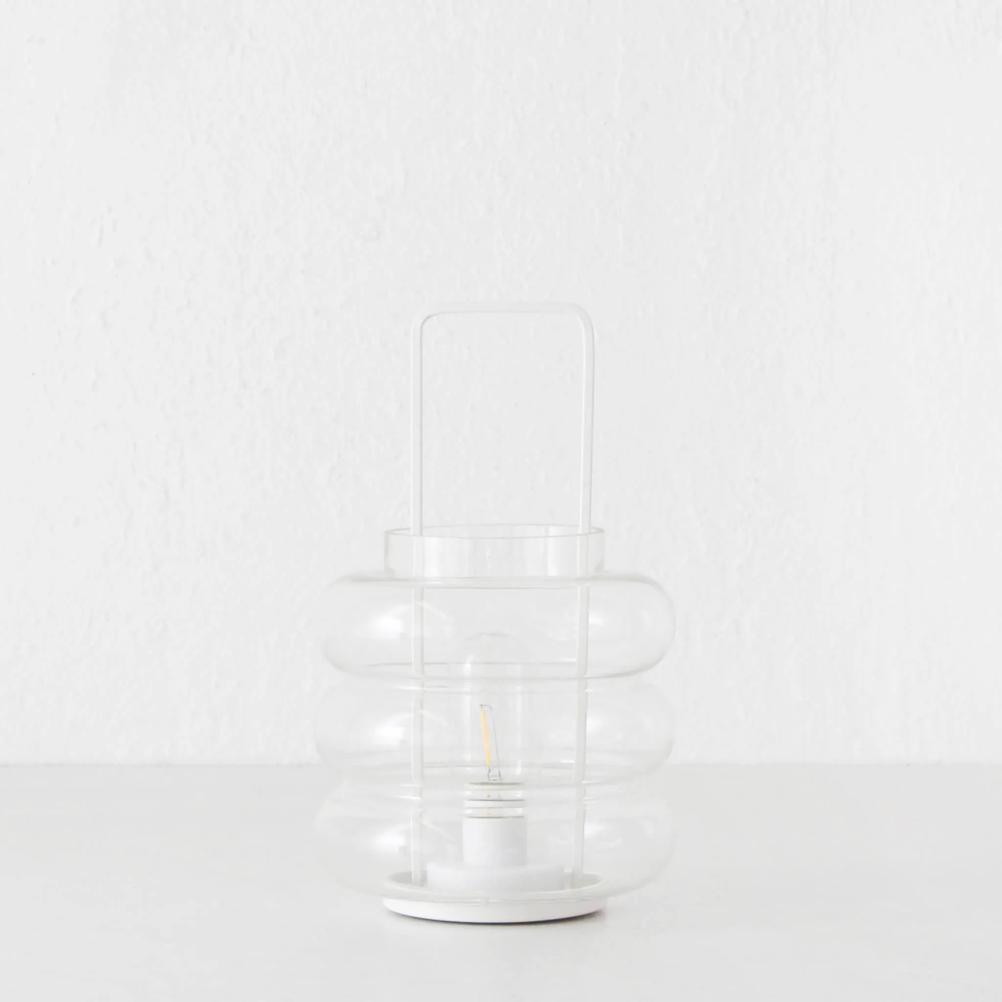 LAGUARDIA GLASS LED LANTERN  |  WHITE